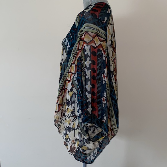 Artistic Flowy Sofia Dolman Sleeve Cover Up Top OS - Picture 3 of 11